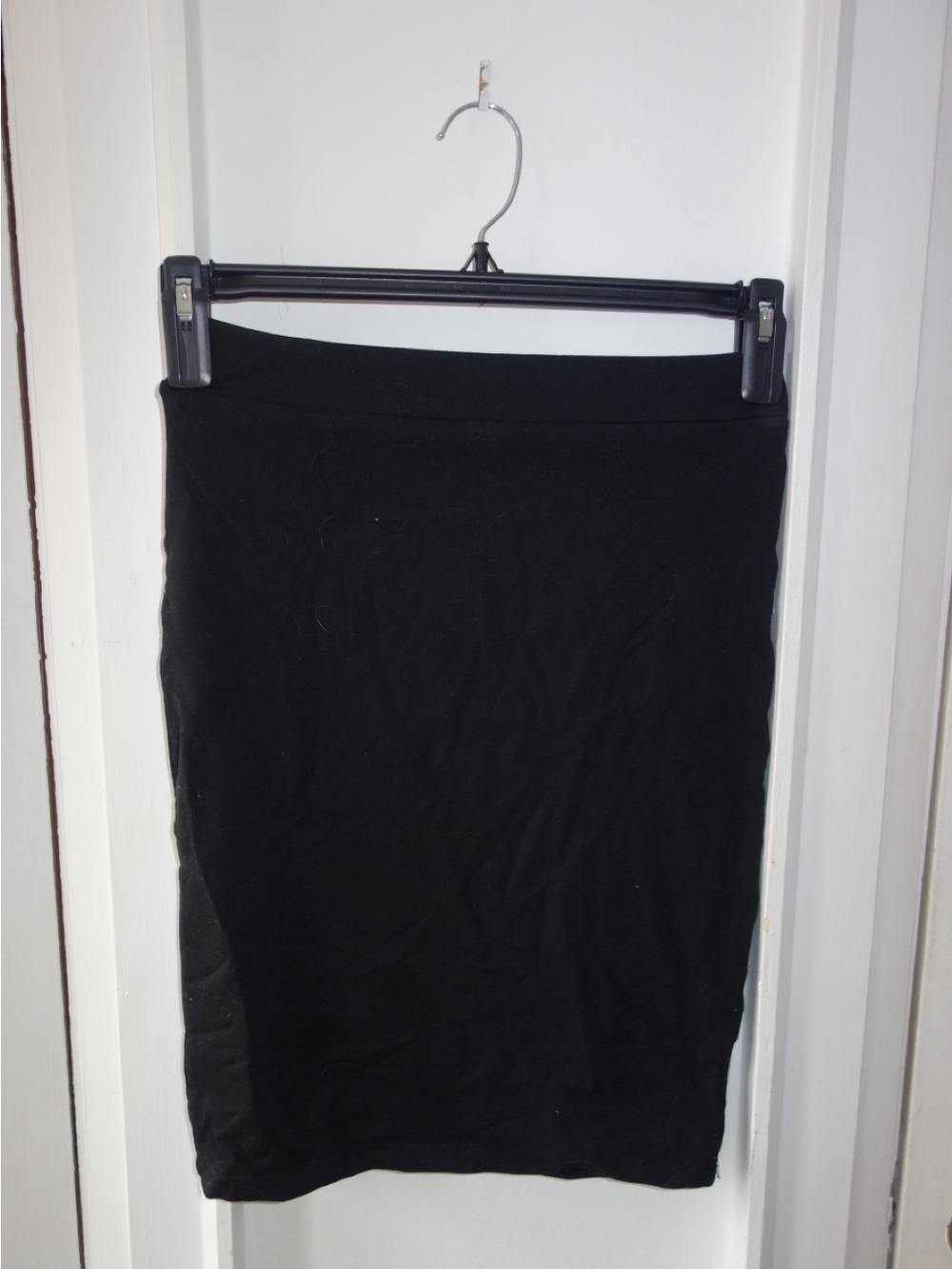 Classic Black Pencil Skirt - Women's Essential